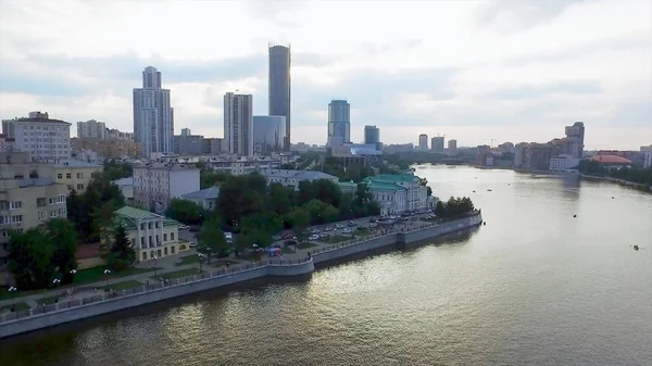 Antenne Yekaterinburg Innenstadt Skyline Und Iset Fluss Ekaterinburg Ist Die — Stockfoto