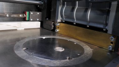 Boş 3d printerlere harcama maddeler içinde yakın çekim. Geniş açı