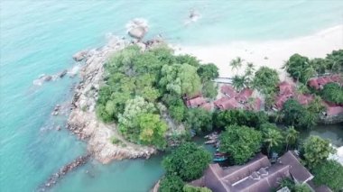 Pattaya Beach. Video. Noktada tepenin doğal uyanık, gün batımında, popüler panoramik manzaralar bakış açısı sunan şehir ve Pattaya City Tayland Körfezi manzaraları featuring