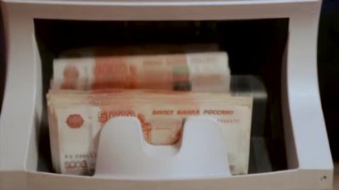 Elektronik para sayaç. Para sayma için aygıt. Para sayma makinesi