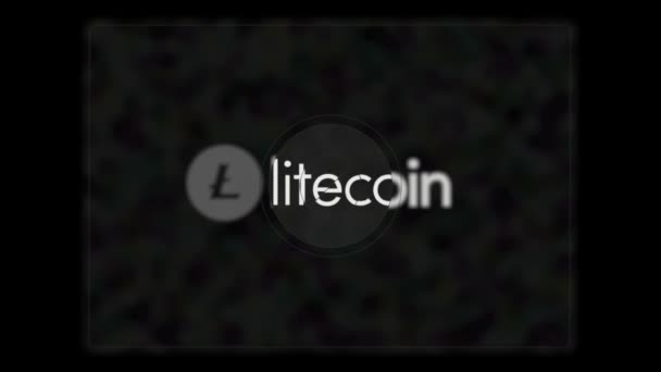 Абстрактная анимация символа цифровой валюты Litecoin LTC. Цифровой криптовалютный знак Litecoin на черном фоне. видео анимация — стоковое видео