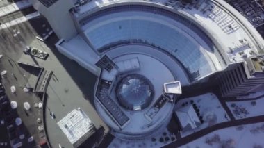 Üstten Görünüm kubbe çatılı bina. Kubbe yapısı tavanda çerçeveleme