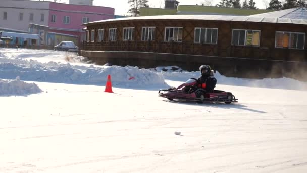 Opening of the Winter Season - Free open auto show - winter carting on the snow track. Karting in the winter — Stock Video