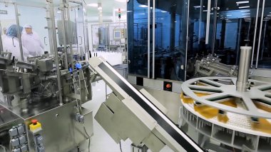 İlaç optik ampul flakon muayene makine. İlaç üretim. İlaç üretim hattı. İlaç arka plan