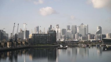 Beautiful view of the Emirates Air Line cable cars, the first urban cable car running across the Thames from the O2 to the Excel center. Action. London, United Kingdom
