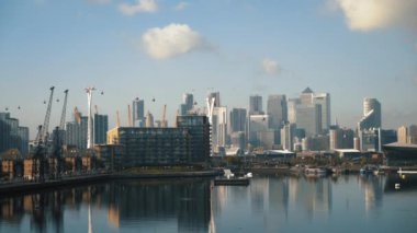 Beautiful view of the Emirates Air Line cable cars, the first urban cable car running across the Thames from the O2 to the Excel center. Action. London, United Kingdom