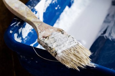 boya fırçası ve silindir