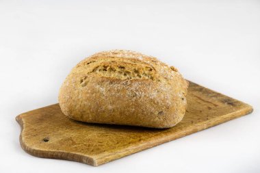 Taze ekmek beyaz izole arka planda