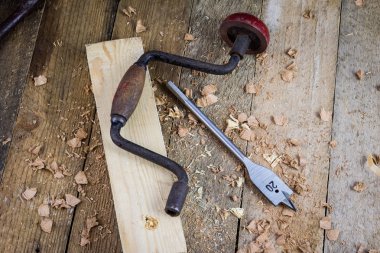 Eski marangozluk. Büyük bir tutku, harika iş. Eski marangozluk işleri