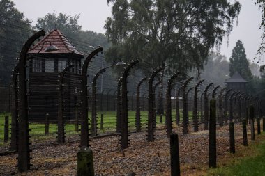 Esirler Auschwitz konsantrasyon yürütmek için kullanılan bir alan bir görünümü