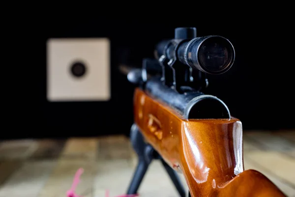 kalkan ve shooti, av tüfeği ile çekim, pnömatik silah