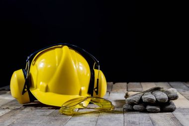 kask, işitme koruma, araçlar, atölye tablo. Emanet cihazı