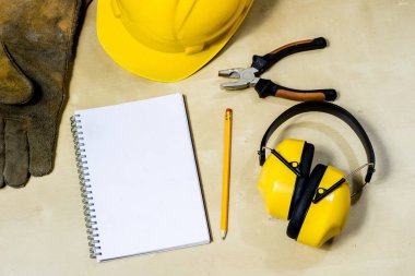 kask, işitme koruma, araçlar, atölye tablo. Emanet cihazı