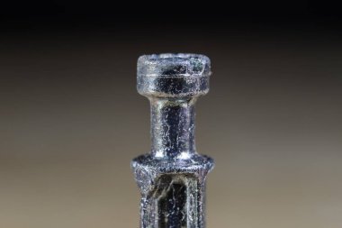 Civata ve vida metal bir atölye tablo için. Sanayi erişimci