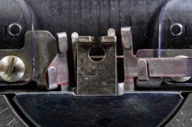 Makro teknoloji içinde gösterilen daktilo. Pr için mekanik bir aygıt