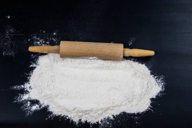 Un ve oklava mutfak tabl hamur yoğurma için