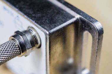 Bir ahşap Atölyesi tabloda F tipi fiş. Telekomünikasyon gerekçesini