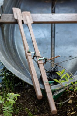 Balıkçı tekneleri pedallar. Balık tutma boa eski balıkçılık aksesuarları