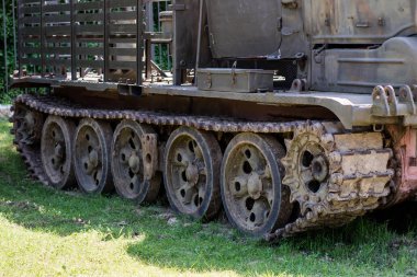 Tank tırtıl bir askeri Müzesi'nde. Eski askeri teçhizat