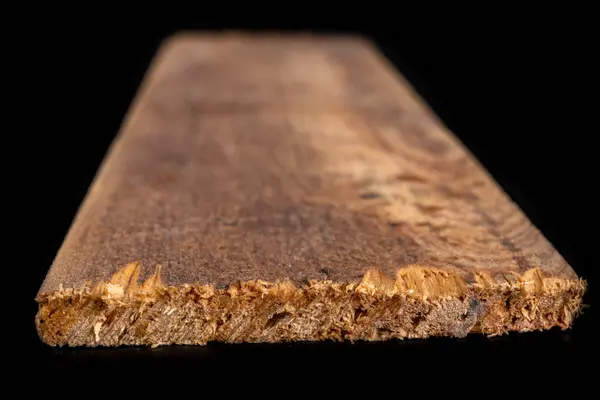 Tableros de madera cruda. Bordes de madera fuertemente dentados . — Foto de Stock