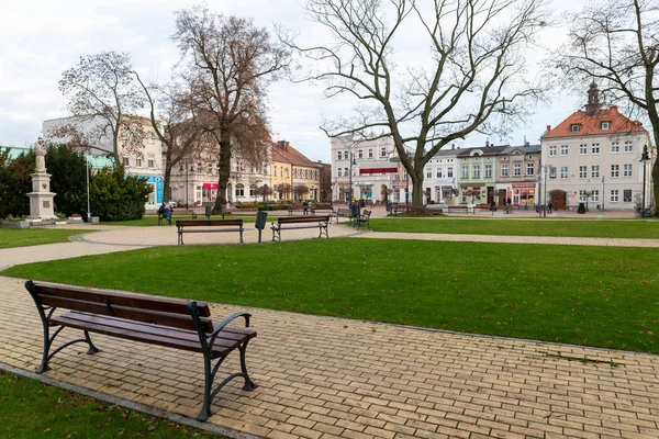 Market square in the center of a small town. — Stock Photo, Image