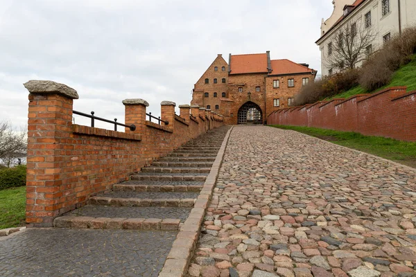 Getreidespeicher auf der Weichsel. — Stockfoto