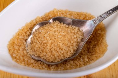 Ev mutfağında şeker var.. 