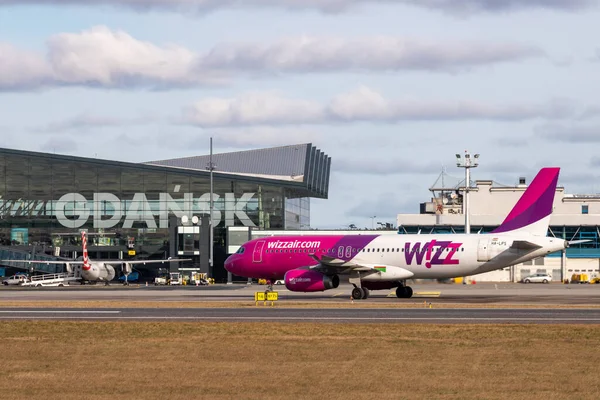 Gdansk, Pomeranian / Polonia - februarie 05, 2020:. Un pasager — Fotografie, imagine de stoc