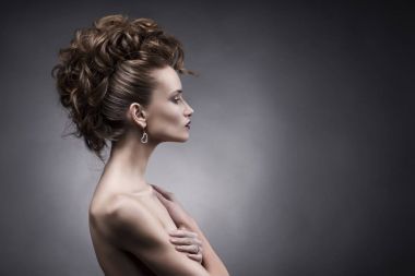 Genç kadın studio Güzellik Portresi