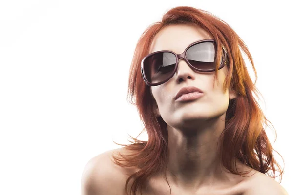 Zrzka dívka v sluneční brýle typu 9 — Stock fotografie