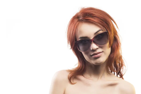 The redhead girl in sunglasses type 13 — Stock Photo, Image