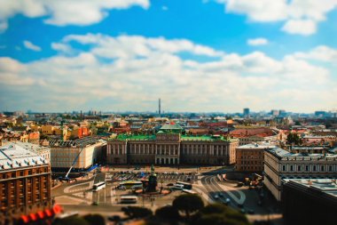 saint petersburg şehrin üst karakter görünümü yatırmak