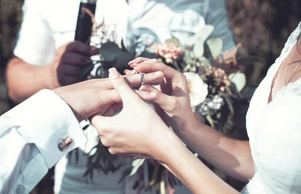 Anneau pour mariage Photos De Stock Libres De Droits