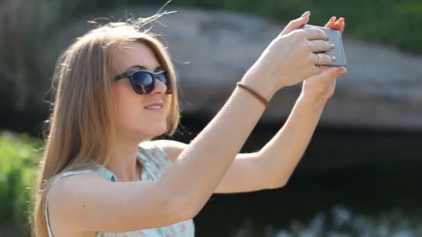 Turism på naturen — Stockvideo