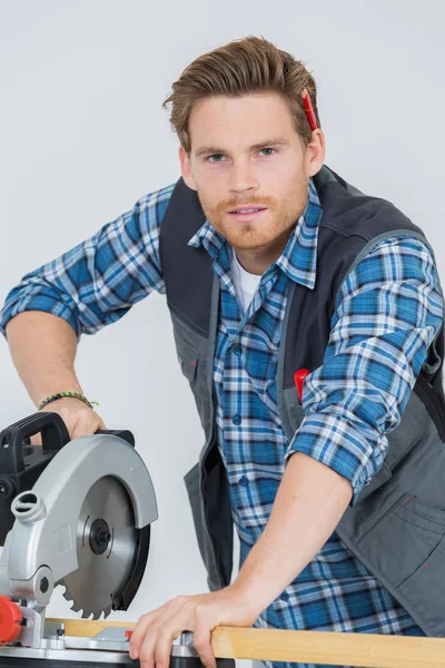 Hij is de beste timmerman in de stad. — Stockfoto