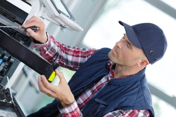 Reparation of the printer — Stock Photo, Image