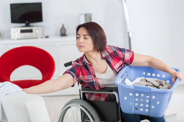 Solitudine e handicap non sono problemi quando ami la vita — Foto Stock