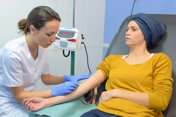 CBD a nevolnost při rakovině