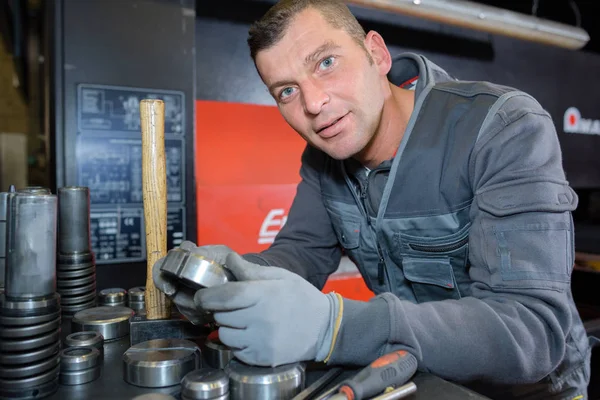 Retrato de engenheiro e retrato — Fotografia de Stock