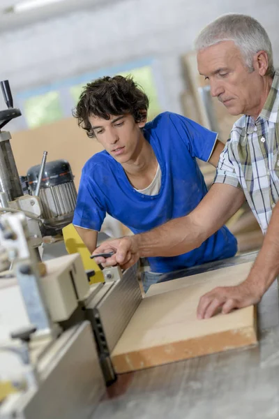 Een tabel-zag en vermogen — Stockfoto