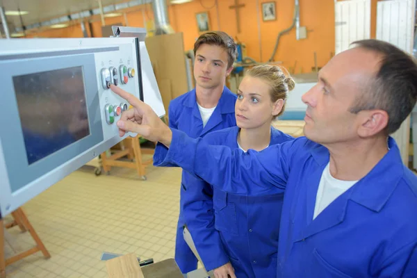 Leeropdracht Hoe gebruik van de machine — Stockfoto