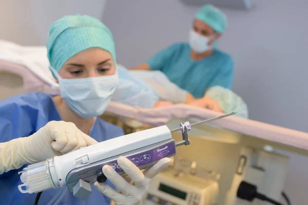 In het ziekenhuis en de verpleegkundige — Stockfoto