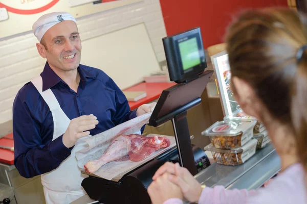 Un pezzo di coscia di pollo — Foto Stock