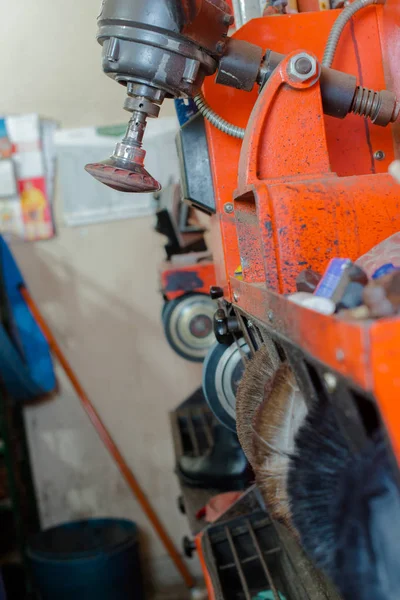 Schoenmaker gereedschap en aanpassen — Stockfoto