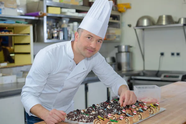 Ausstellung von Kuchen und Arbeiten — Stockfoto