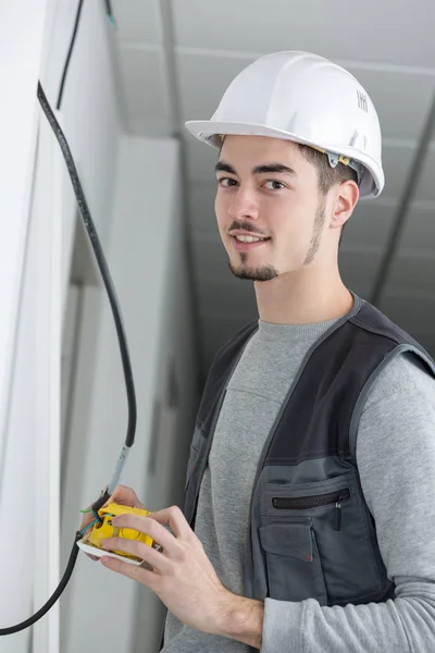 Portret van jonge handelaar — Stockfoto