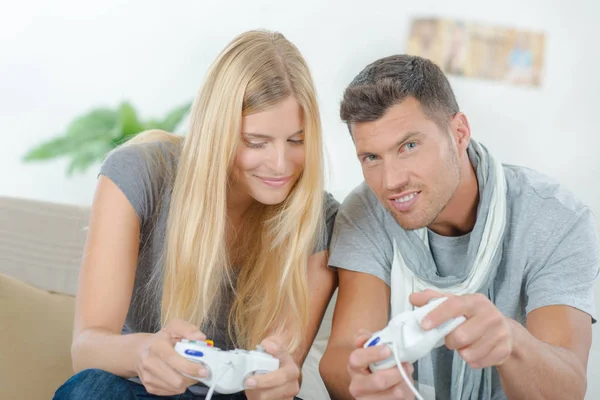 Verborgene Agenda und Mensch — Stockfoto