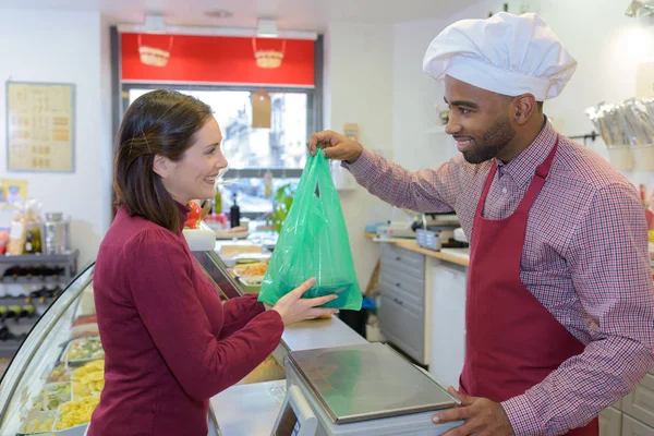 Eine Mahlzeit zum Mitnehmen und Arbeit — Stockfoto