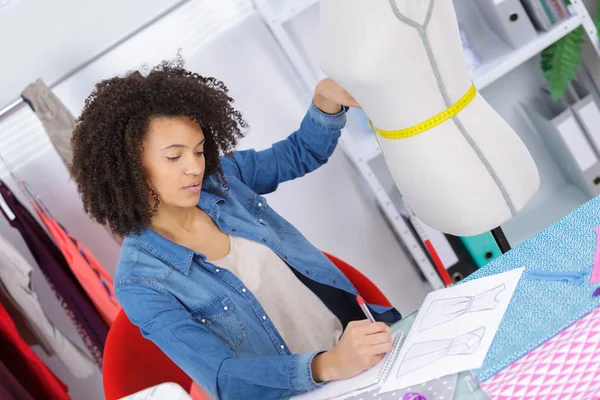 Measuring for the gown — Stock Photo, Image