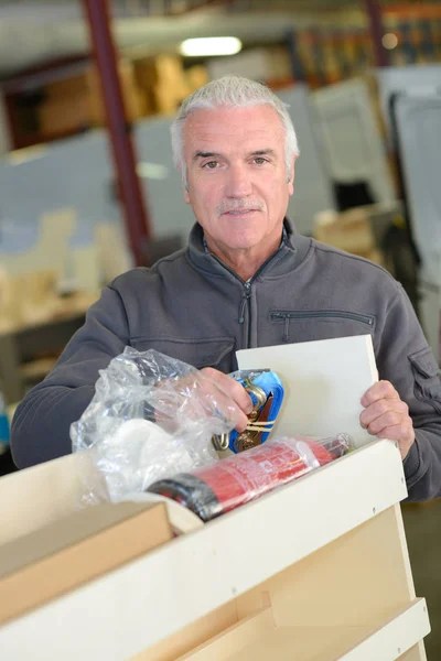 Colocando pedaços e bobs — Fotografia de Stock